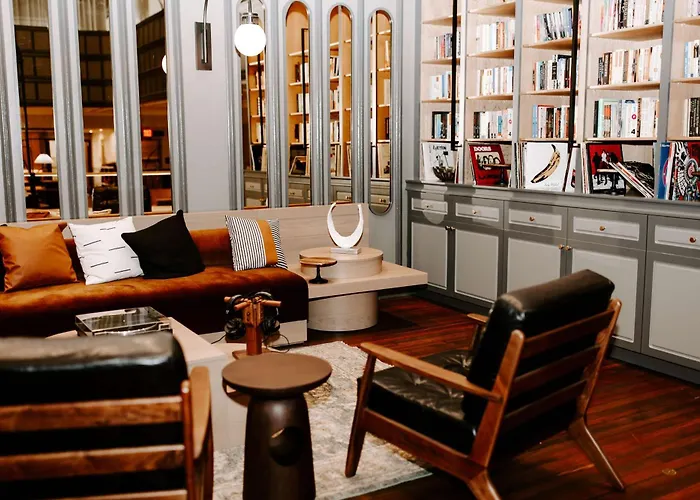 Joinery Hotel Pittsburgh, Curio Collection By Hilton