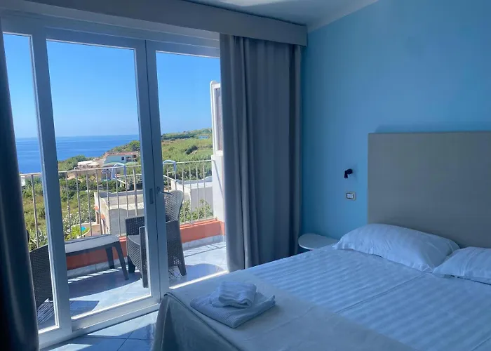 Hotel Borgo Cacciatori Ventotene