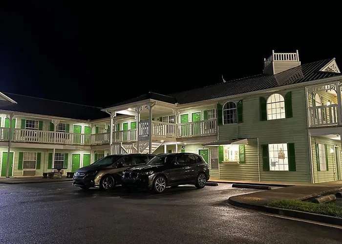Chatsworth Hotels
