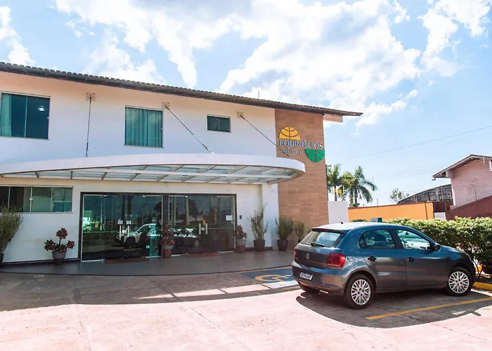 Hotel Equinocios Executive
