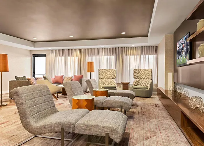 Courtyard By Marriott Roseville