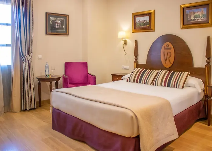 Hoteles en Valencina de la Concepción