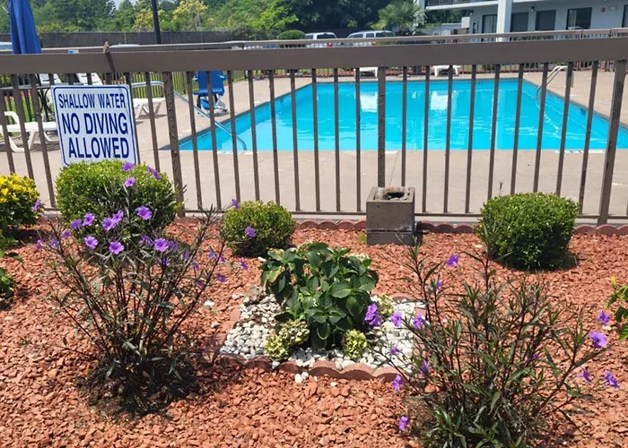 Baymont Inn & Suites Florence