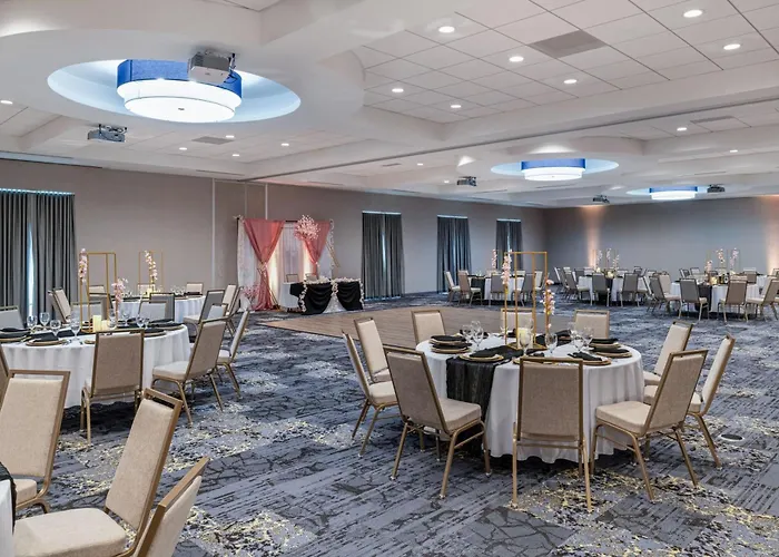 Menifee Hotels
