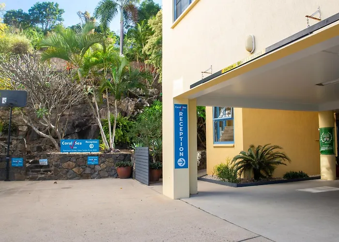 Coral Sea Vista Apartments Airlie Beach