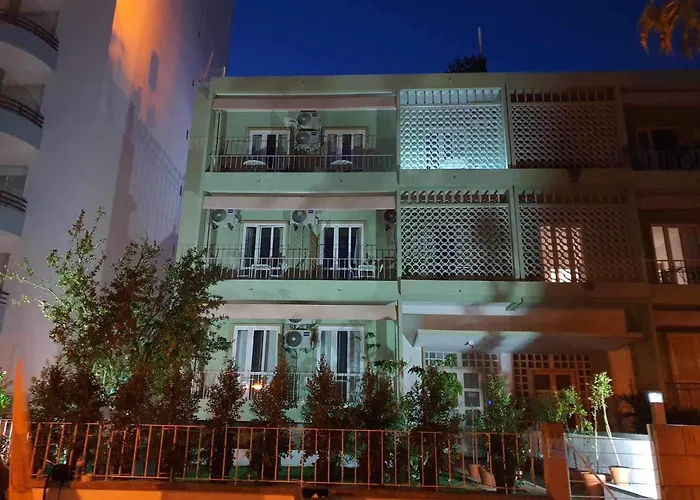 Greenth Avenue Faro
