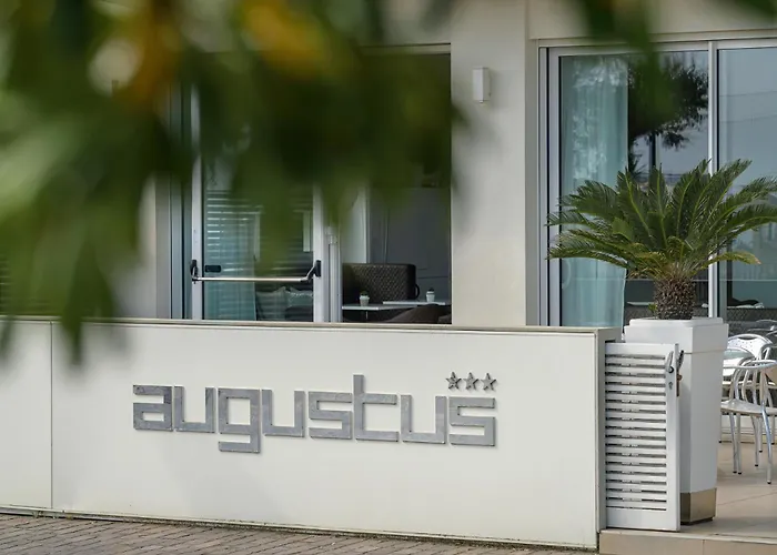 Hotel Augustus- Direttamente sul mare Misano Adriatico