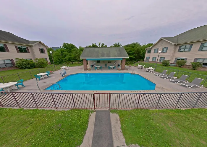 All Season Suites Pigeon Forge