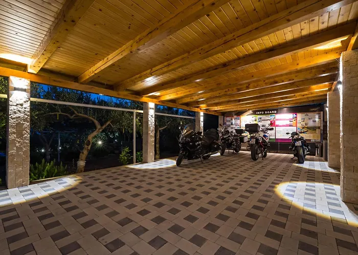 Hotels in Starigrad Paklenica