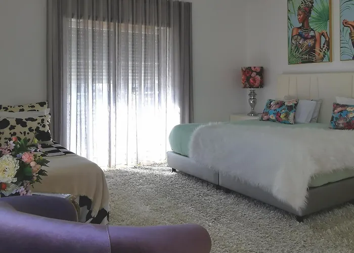 Rickyguesthouse Nazaré