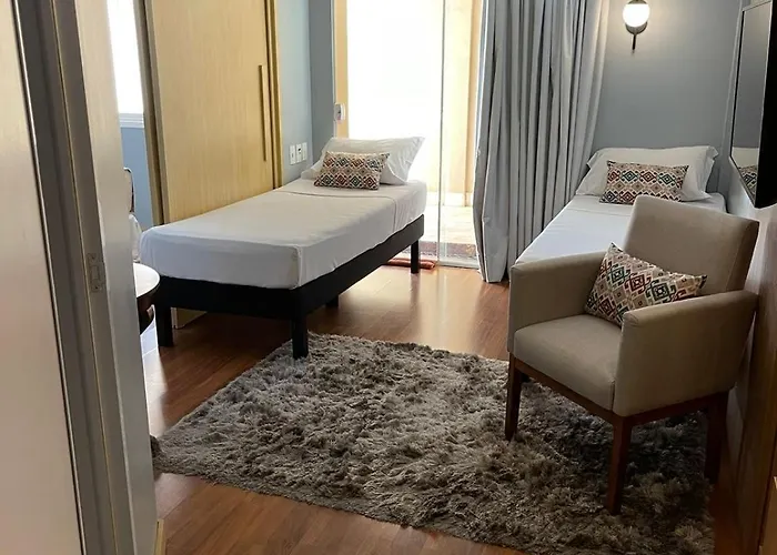 Hotel Oeste Plaza