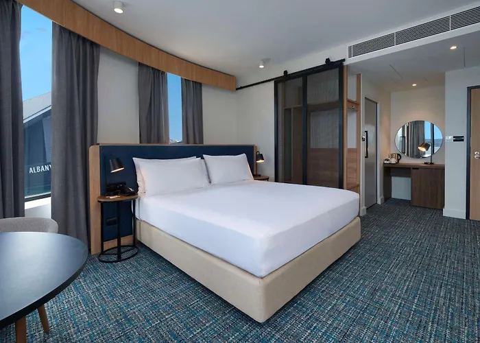 Hotels in Albany