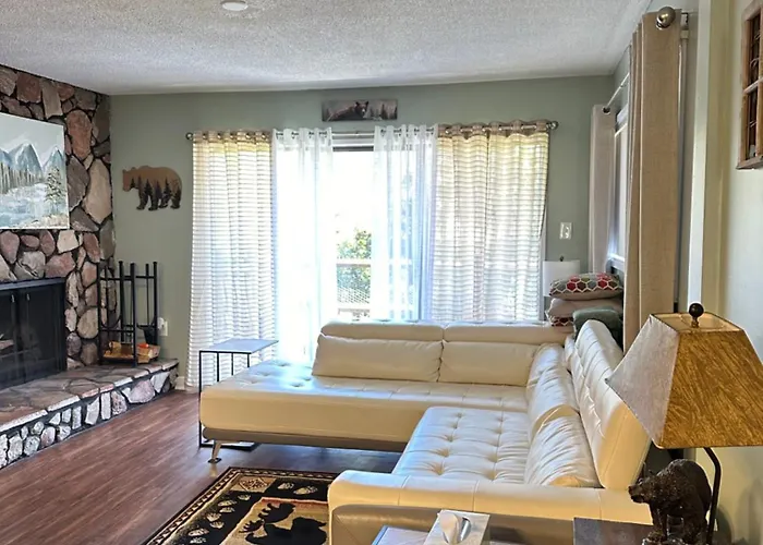 Bearadise Retreat At English Mountain Condo