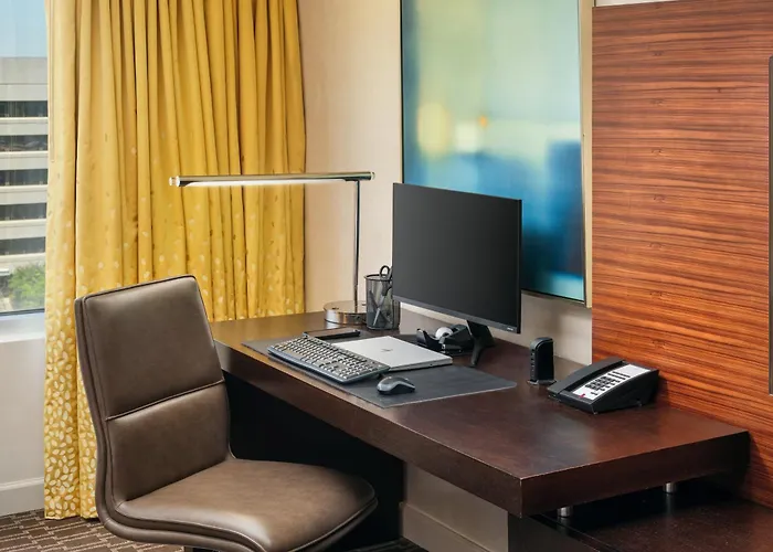 Short Hills Hotels