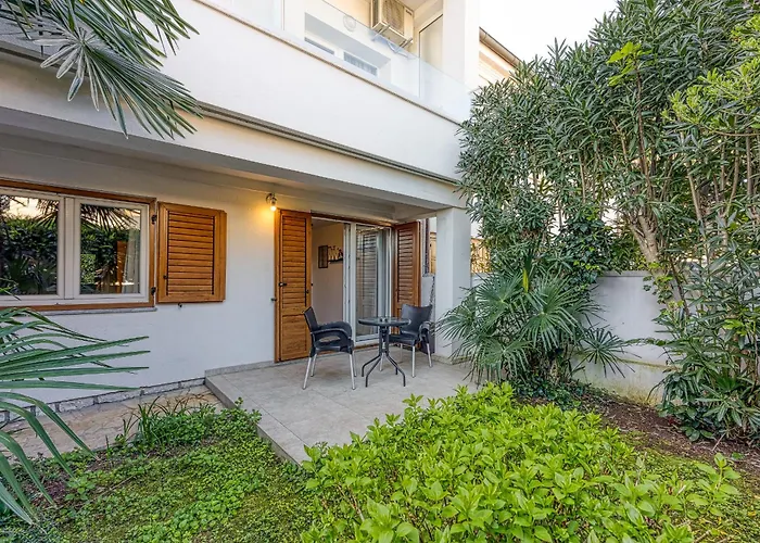 Villa Ladavac B&B