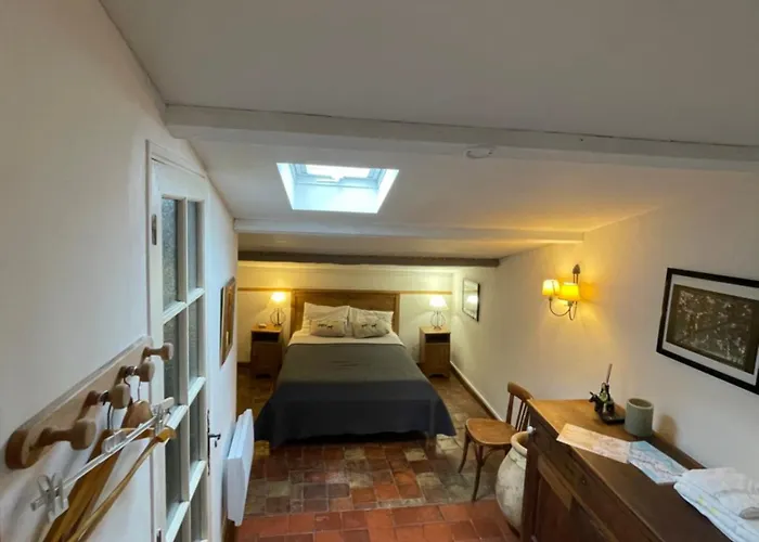 Chambres d' hôtes l'Escalo à Moutiers-Ste-Marie  Moustiers-Sainte-Marie