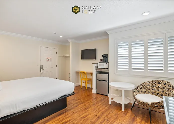 Hotels in Seaside