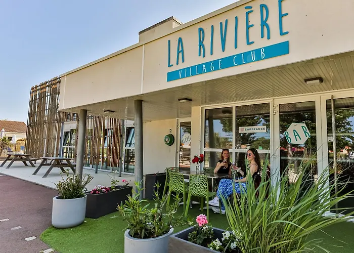 Village Club La Rivière CapFrance