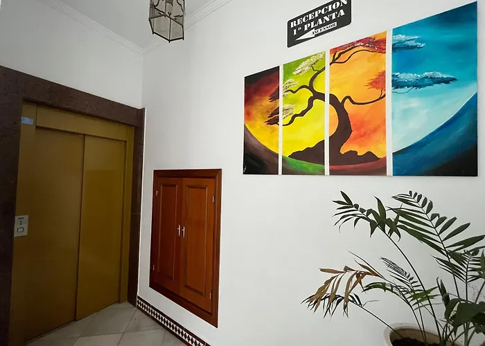 Hostel Conil - Habitaciones con baño privado en el centro de Conil Conil De La Frontera