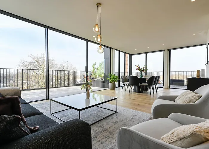 12, Apartments, 4-6 Pers, Central, Stunning View, Near Supermarket & Public Transport