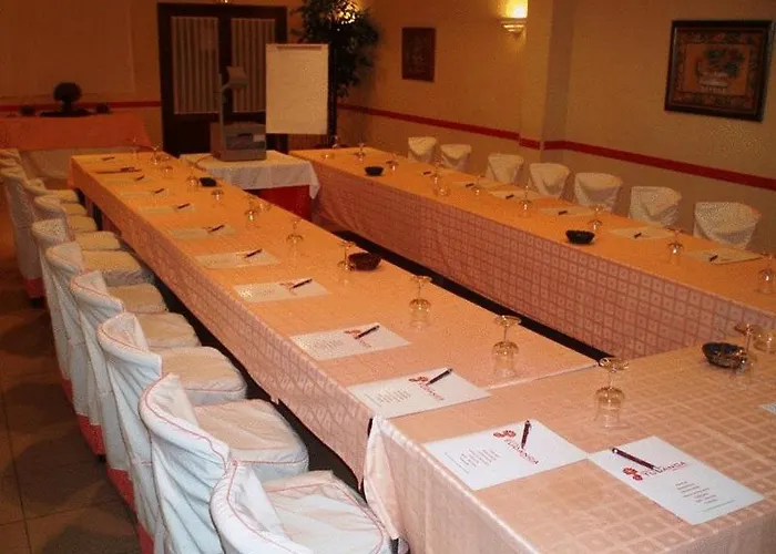 Hotel Mlc Benavente