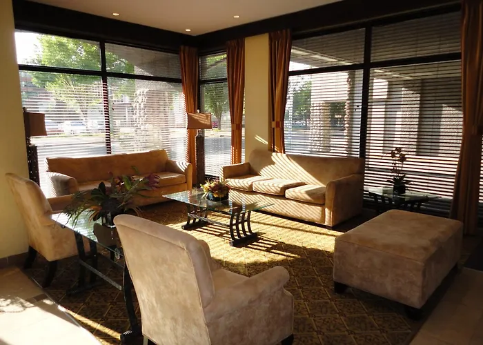 Hotels in Edmonton