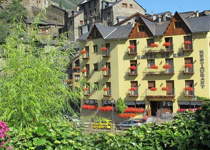 Hotel De Rei Llavorsí