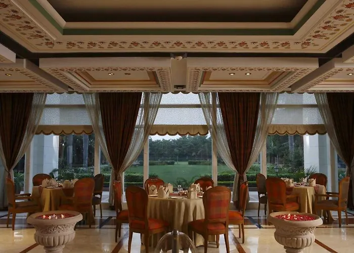 Jaypee Palace Hotel Agra 