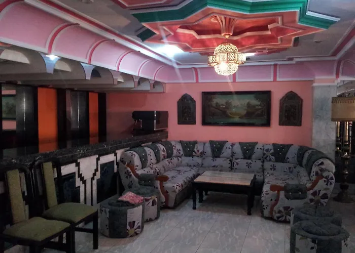 Hotel La Giralda Nador