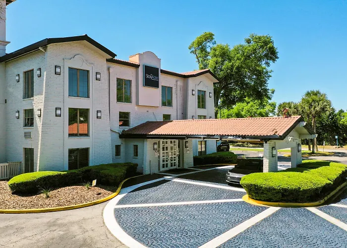 Soho Inn And Suites Jacksonville North