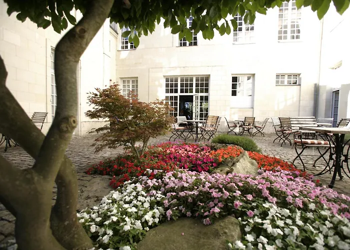 Hôtel Anne d'Anjou, The Originals Collection
