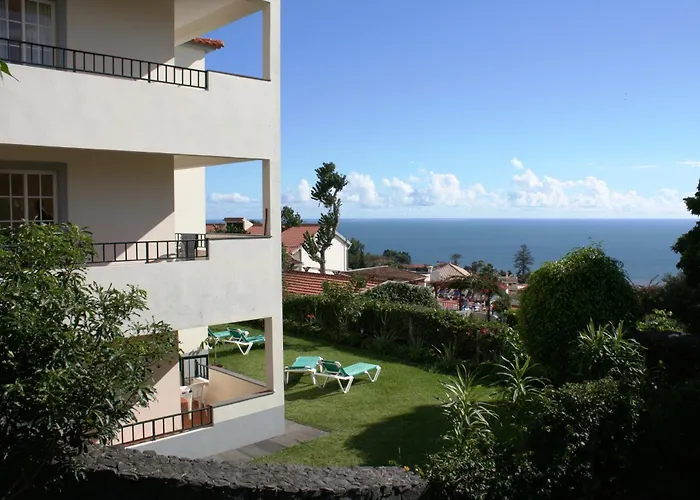 Apartamentos Quinta Mae Dos Homens