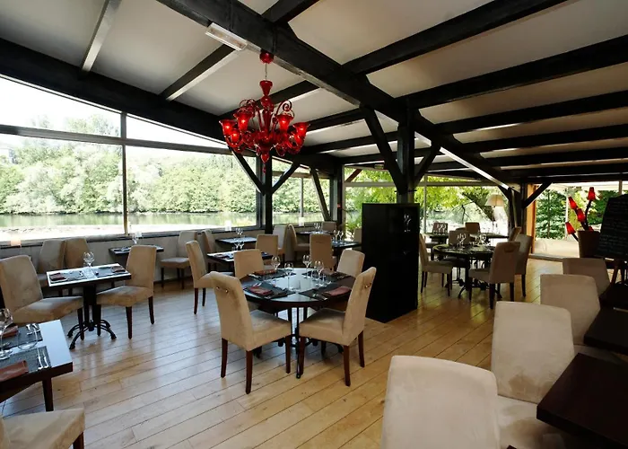 Hotel du Lac Foix