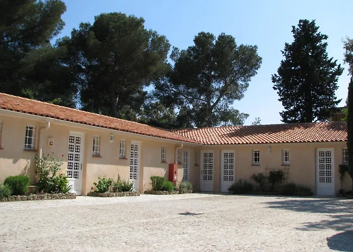 Athéna STUDIOS Saint Aygulf