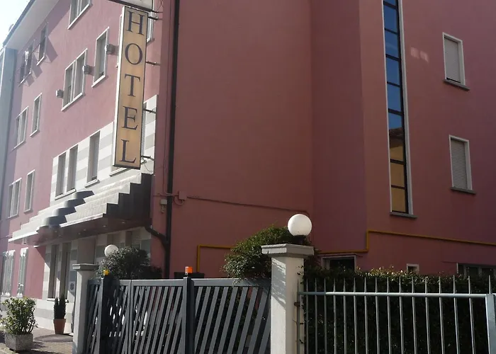 Hotel Paris
