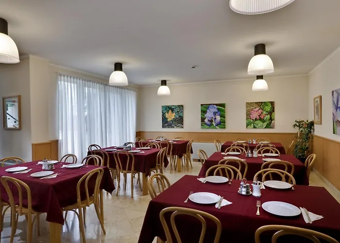 Jagello Business Hotel