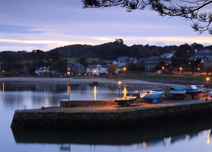 Aberdour Hotels