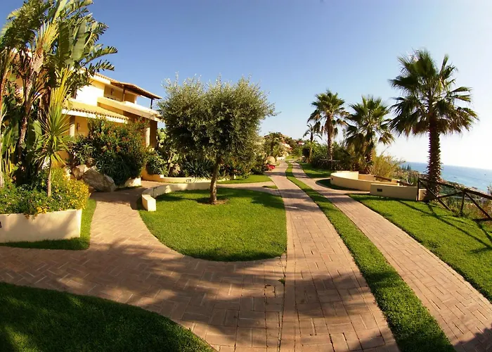 Hotel Villaggio Cala Di Volpe Capo Vaticano