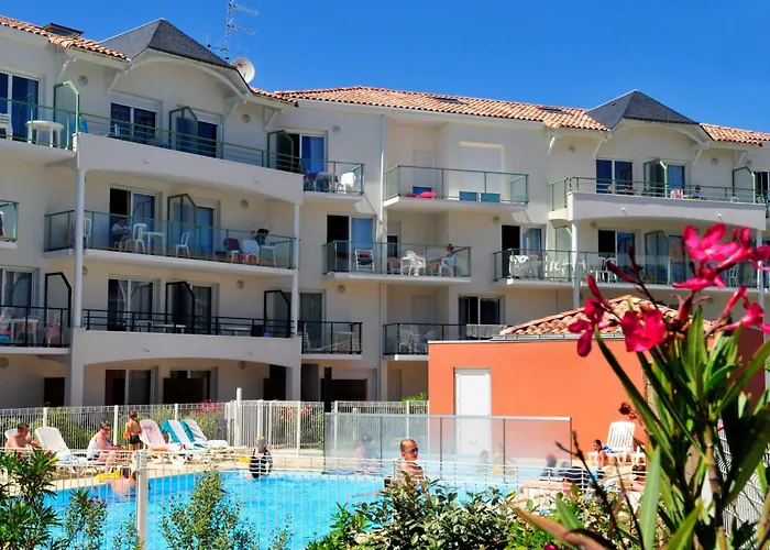 Vacancéole - Les Jardins de l'Amirauté Les Sables-dʼOlonne