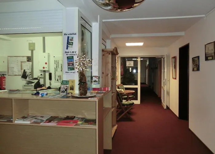Hotel Am Kleinbahnhof Emden