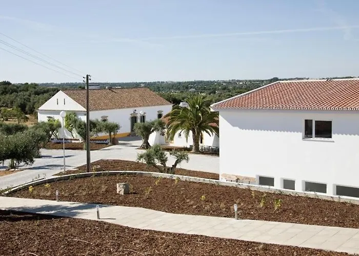 Hotel Quinta Dos Bastos Évora