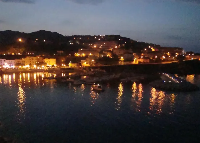Hotel La Vigie - Face à la mer Cerbère