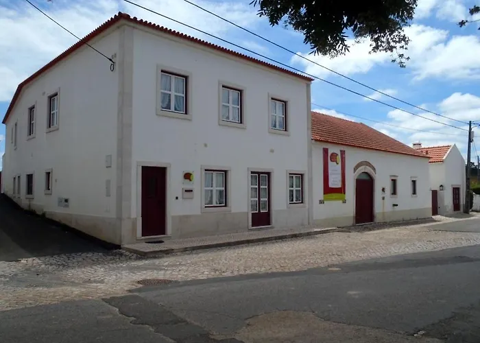 Casa Adega Do Mosteiro - Turismo Rural Caldas Da Rainha
