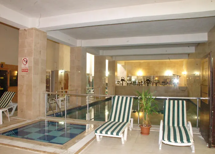 Arora Hotel