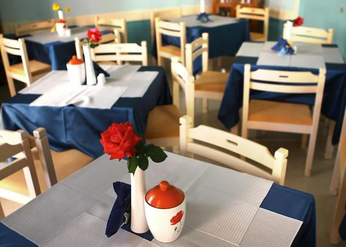 Petra (Lesbos) Hotels