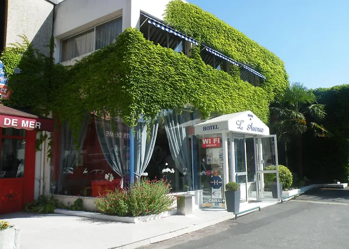 Hôtel de L'Avenue Saintes
