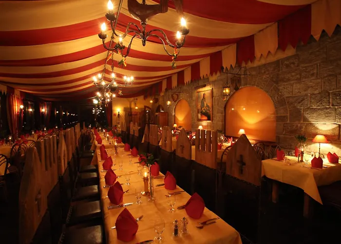 4-Sterne Burghotel Castillo Alcazar, Europa-Park Erlebnis-Resort Rust