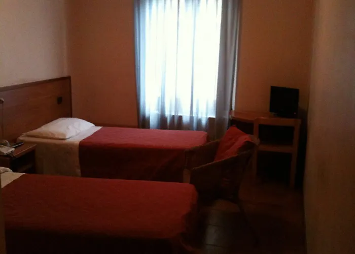 Hotel Nuovo Milan