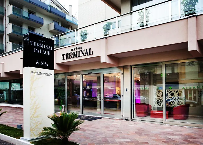 Terminal Palace & Spa