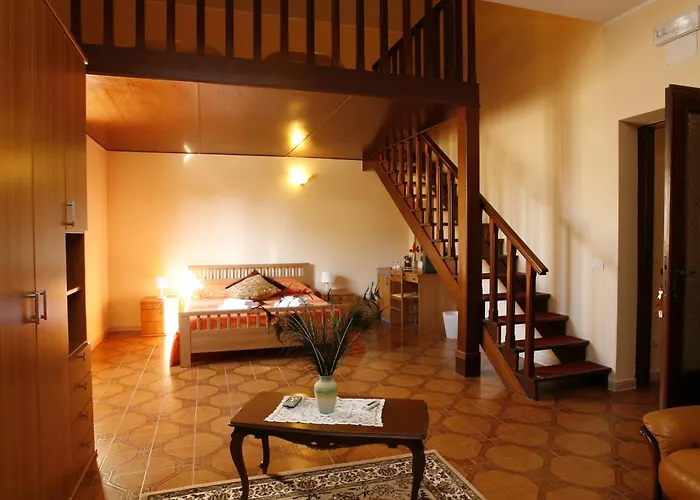 Luana Inn Holiday